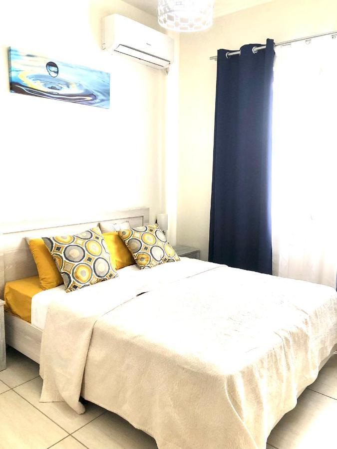 Apartment Luxury Westwood Apartment+pool
