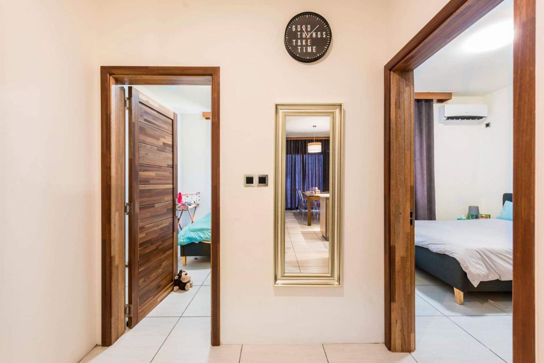 Luxury Westwood Apartment+pool *
