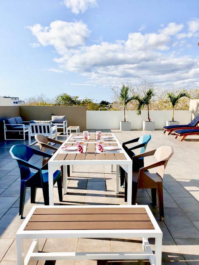 Apartment Luxury Westwood Apartment+pool *