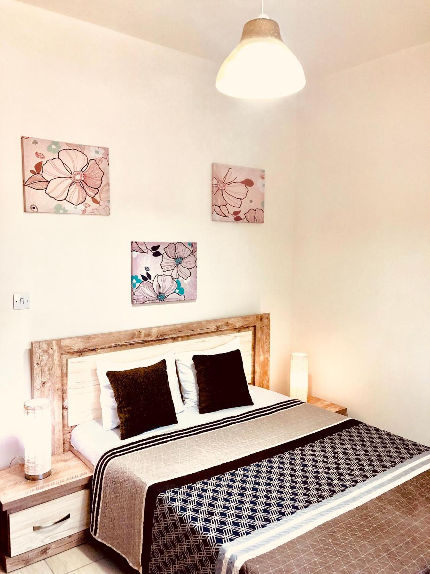 Luxury Westwood Apartment+pool Apartment *